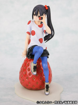 K-ON! - Nakano Azusa - 1/8 - Ending ver. (Listen) (Kyoto Animation)