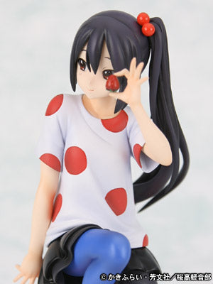 K-ON! - Nakano Azusa - 1/8 - Ending ver. (Listen) (Kyoto Animation)
