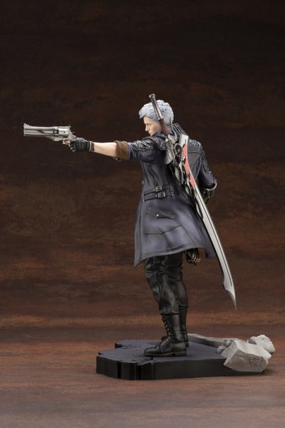 Devil May Cry 5 - Nero - ARTFX J - 1/8 (Kotobukiya)