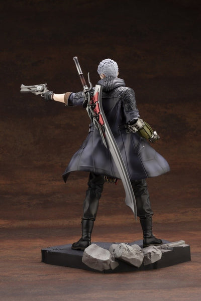 Devil May Cry 5 - Nero - ARTFX J - 1/8 (Kotobukiya)