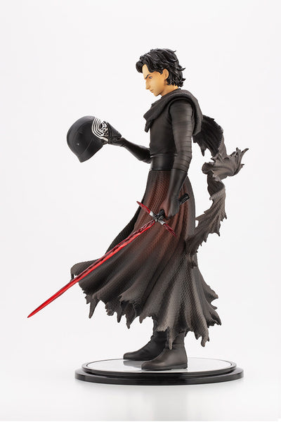 Star Wars: The Force Awakens - Kylo Ren - ARTFX - ARTFX Artist Series - 1/7 - Cloaked in Shadows (Kotobukiya)