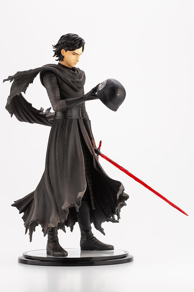 Star Wars: The Force Awakens - Kylo Ren - ARTFX - ARTFX Artist Series - 1/7 - Cloaked in Shadows (Kotobukiya)