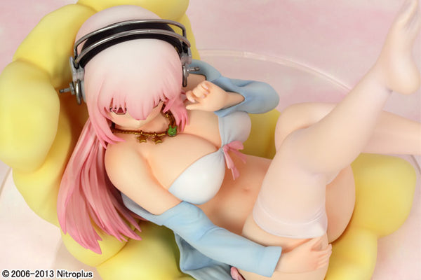SoniComi (Super Sonico) - Sonico - Voice Collection - 1/7 - Bikini & Sofa ver. (Griffon Enterprises)