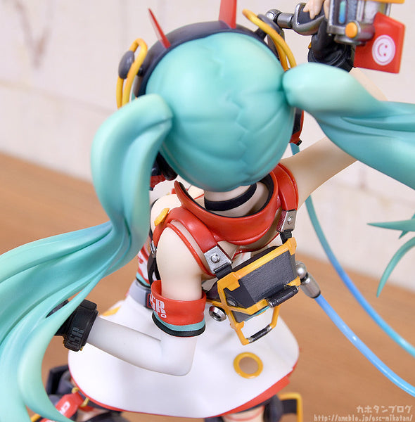 GOOD SMILE Racing - Hatsune Miku - 1/8 - Racing 2020 Ver. (Good Smile Company, GOOD SMILE Racing)